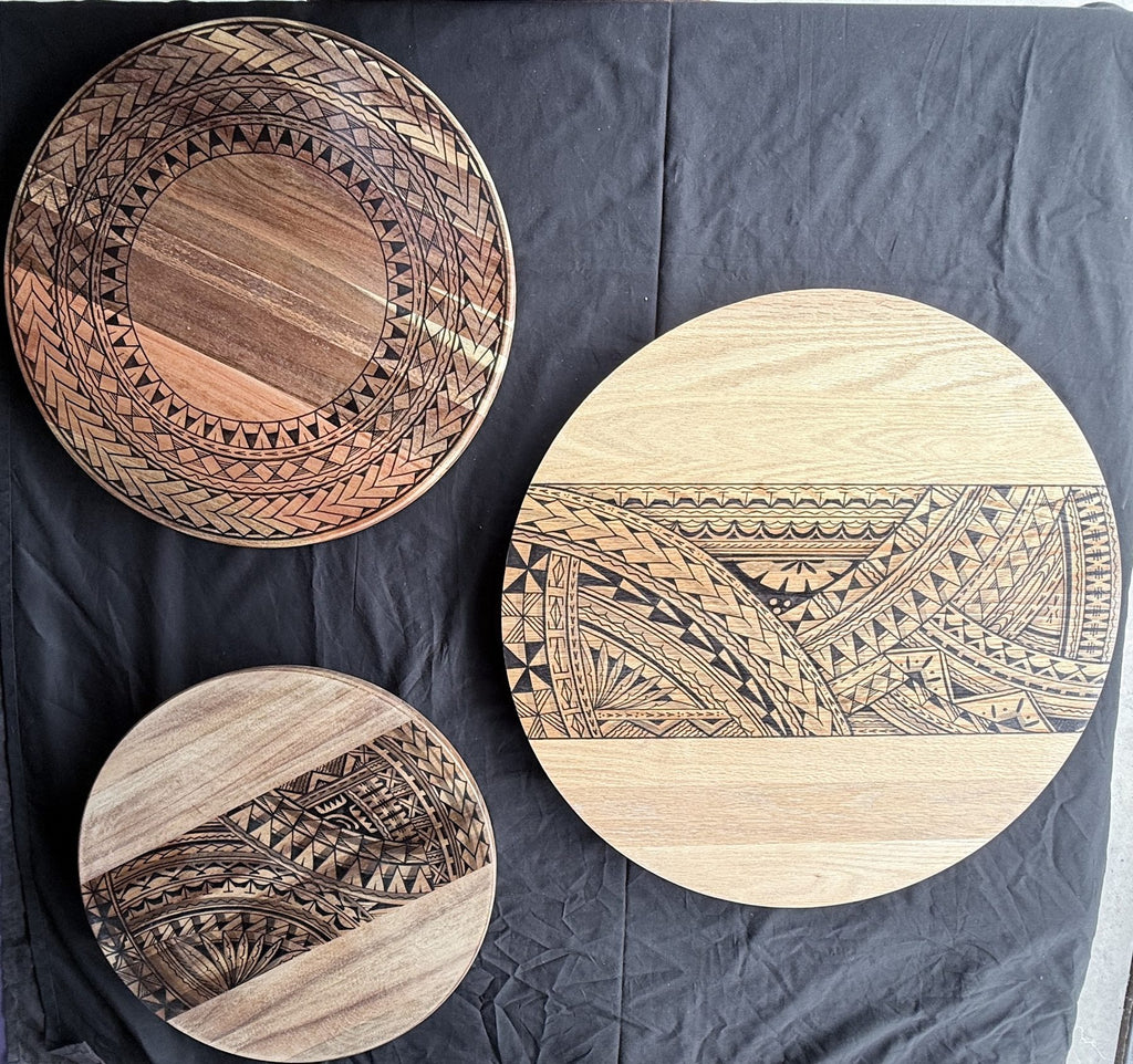 Hori.Inc platter and lazy Susan sizes side by side